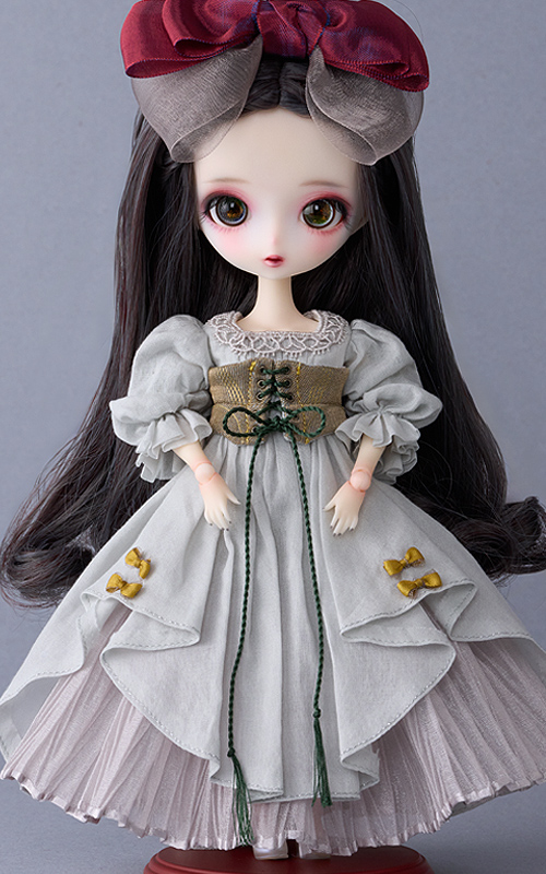 Harmonia bloom Sophia Snow White